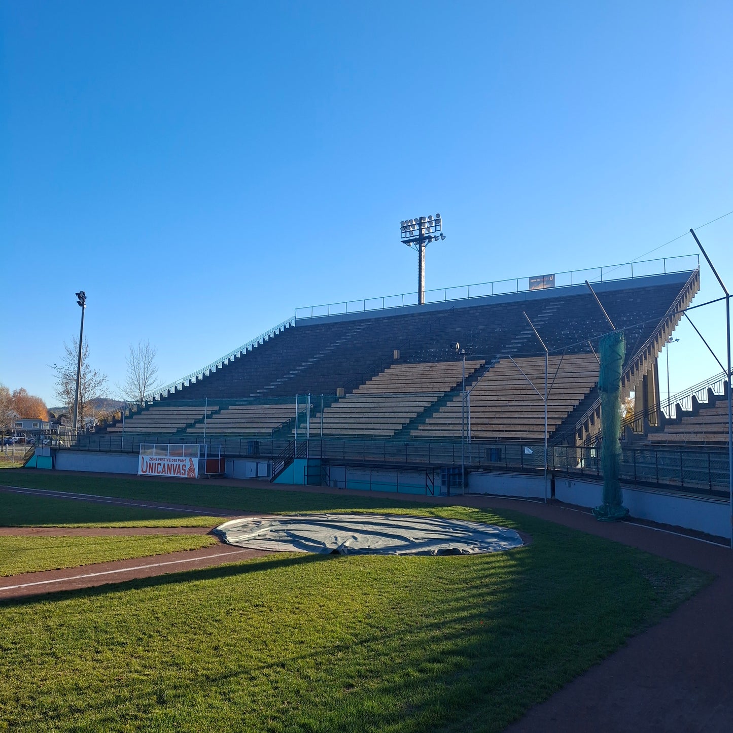 Stade Desjardins